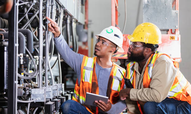 Best Licensed Electrician  in Pacific Grove, CA
